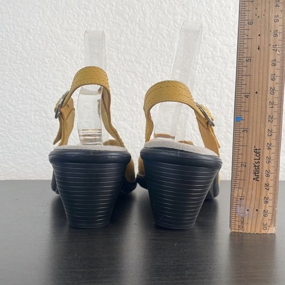 Hotter Double Buckle Kiwi Sandal Size 8 - Picture 6 of 9